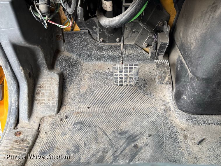 image for item DZ4648 2011 International WorkStar 7500 dump truck
