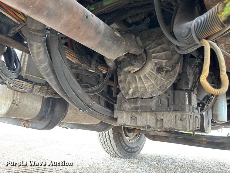 image for item DZ4648 2011 International WorkStar 7500 dump truck