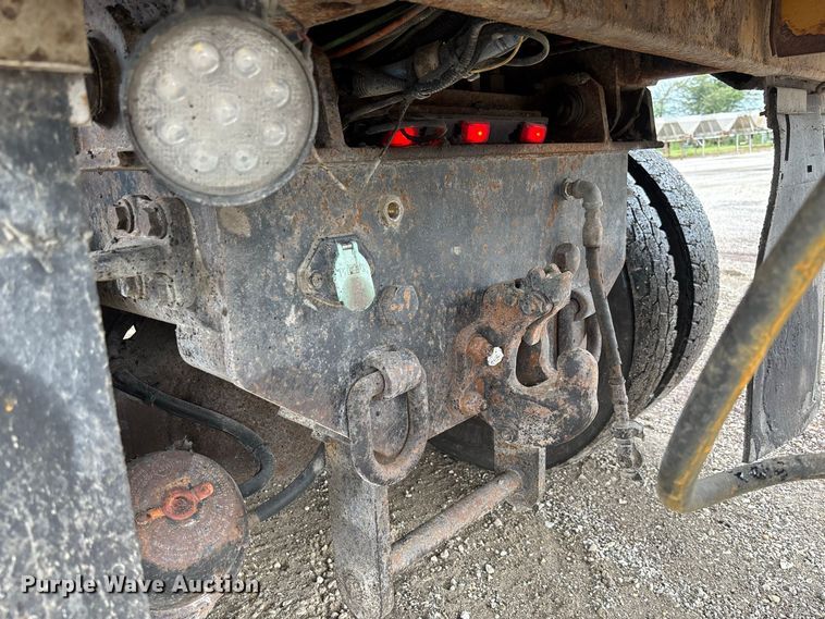 image for item DZ4648 2011 International WorkStar 7500 dump truck