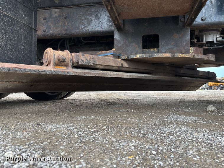 image for item DZ4648 2011 International WorkStar 7500 dump truck