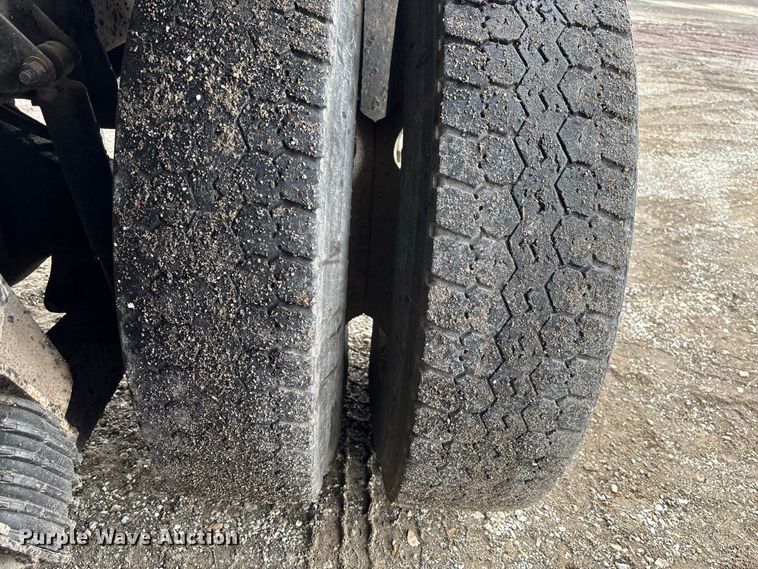 image for item DZ4648 2011 International WorkStar 7500 dump truck