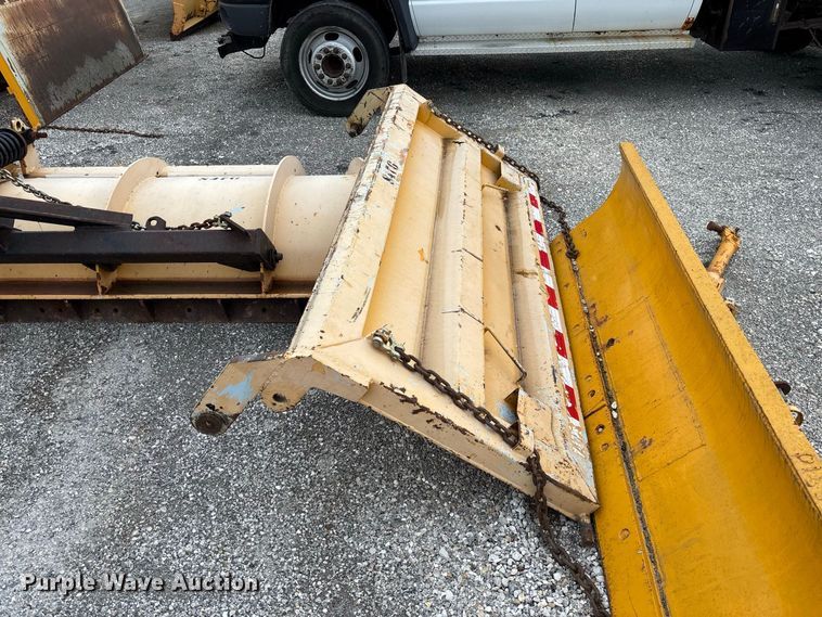 image for item DZ4648 2011 International WorkStar 7500 dump truck