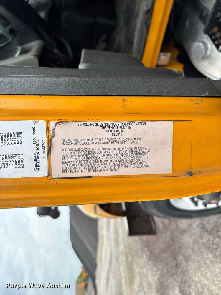 image for item DZ4648 2011 International WorkStar 7500 dump truck