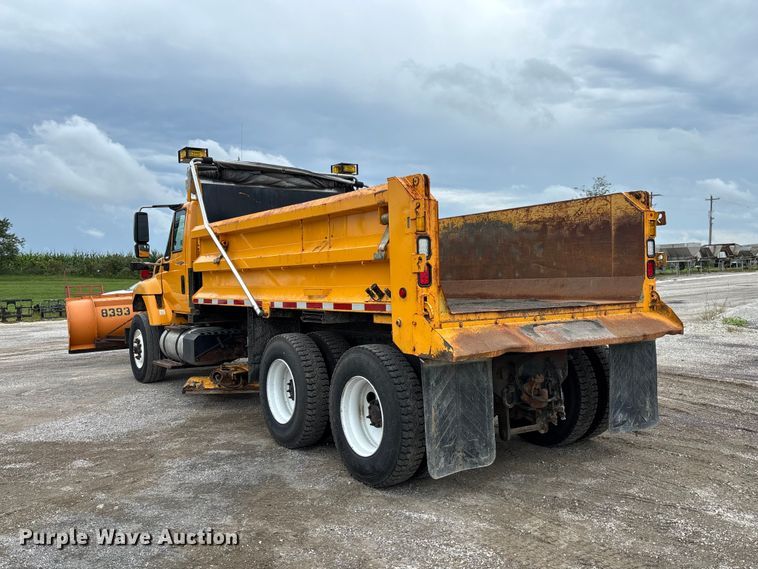 image for item DZ4649 2010 International WorkStar 7500 dump truck
