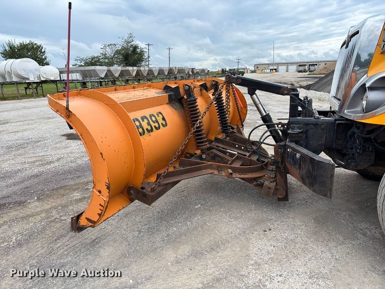 image for item DZ4649 2010 International WorkStar 7500 dump truck