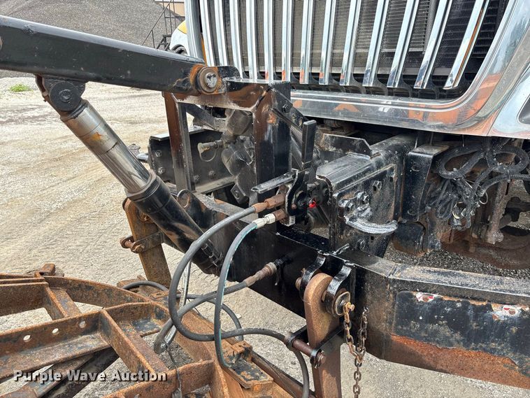 image for item DZ4649 2010 International WorkStar 7500 dump truck