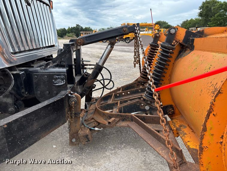 image for item DZ4649 2010 International WorkStar 7500 dump truck