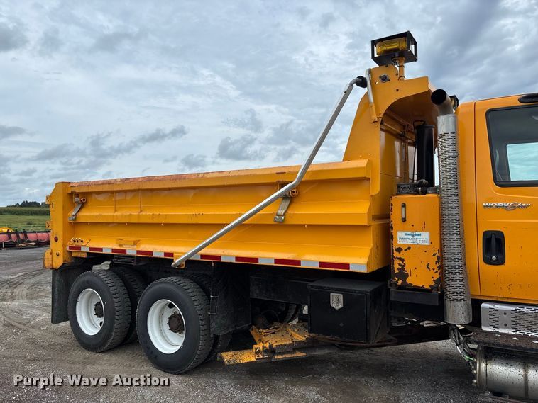image for item DZ4649 2010 International WorkStar 7500 dump truck