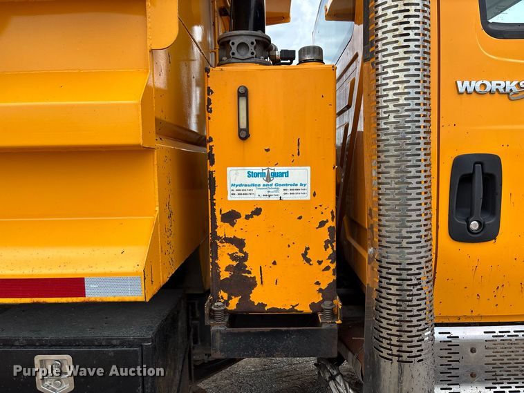 image for item DZ4649 2010 International WorkStar 7500 dump truck