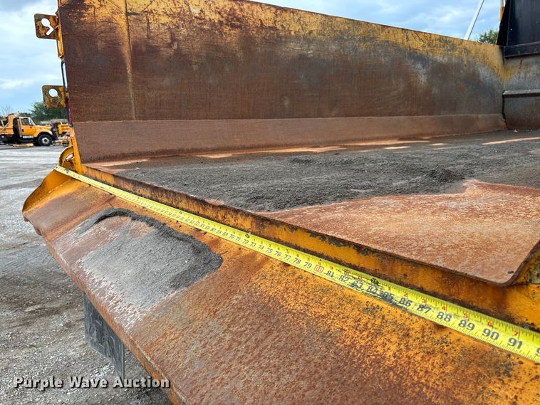image for item DZ4649 2010 International WorkStar 7500 dump truck