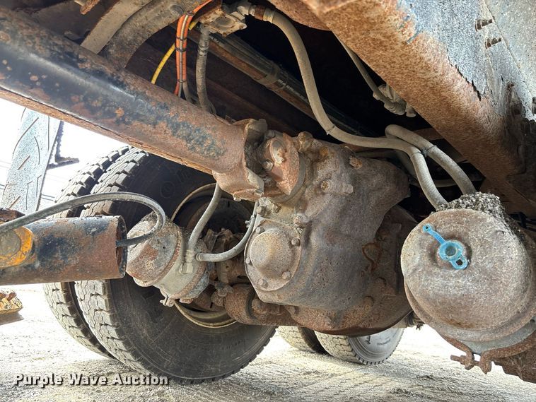 image for item DZ4649 2010 International WorkStar 7500 dump truck
