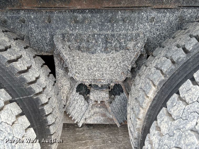 image for item DZ4649 2010 International WorkStar 7500 dump truck