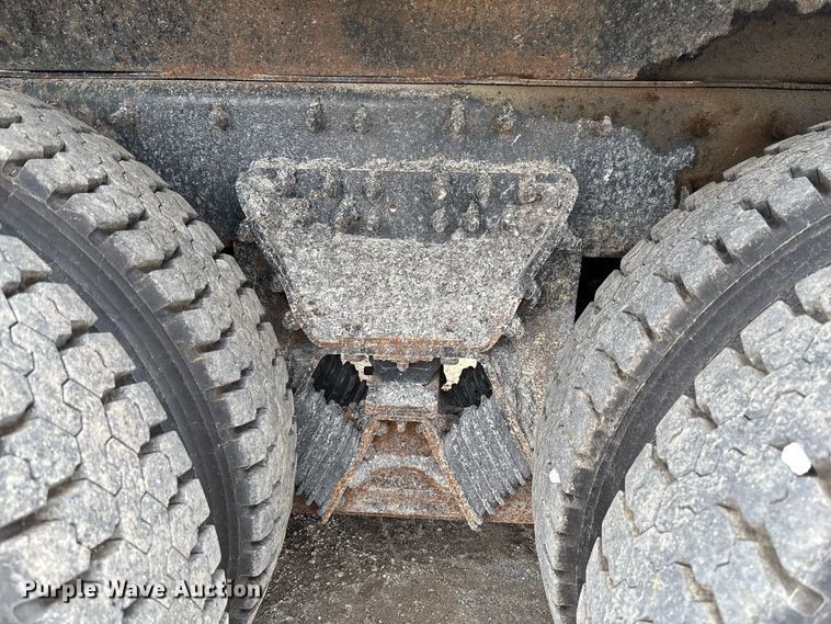 image for item DZ4649 2010 International WorkStar 7500 dump truck