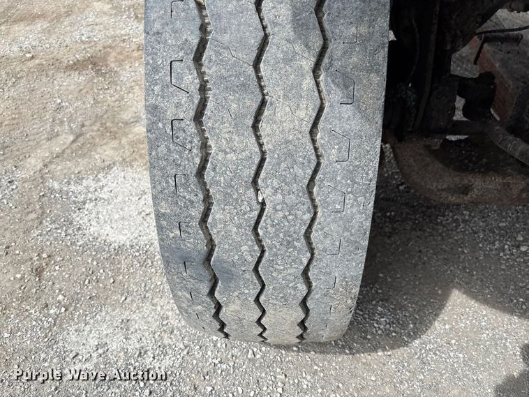 image for item DZ4649 2010 International WorkStar 7500 dump truck