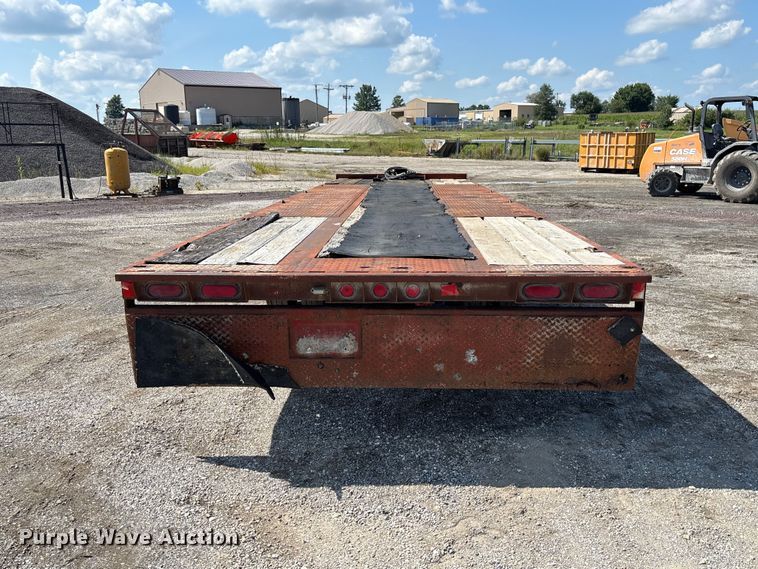image for item DZ4650 1996 Dakota Mfg. Trail-Eze PDLX20TC31 tilt deck equipment trailer