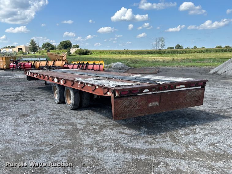 image for item DZ4651 1996 Dakota Mfg. Trail-Eze PDLX20TC31 tilt deck equipment trailer
