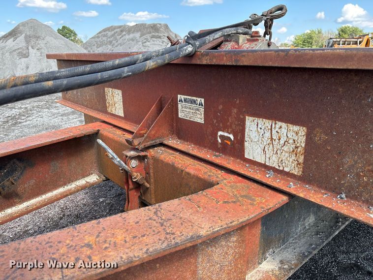 image for item DZ4651 1996 Dakota Mfg. Trail-Eze PDLX20TC31 tilt deck equipment trailer