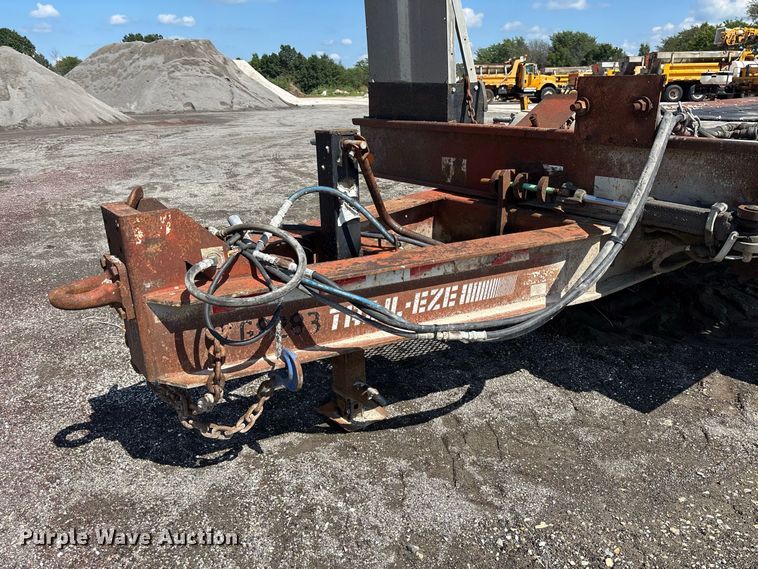 image for item DZ4652 1996 Dakota Mfg. Trail-Eze PDLX20TC31 tilt deck equipment trailer