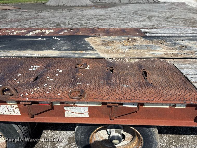 image for item DZ4652 1996 Dakota Mfg. Trail-Eze PDLX20TC31 tilt deck equipment trailer
