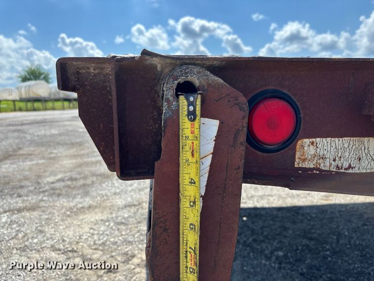 image for item DZ4652 1996 Dakota Mfg. Trail-Eze PDLX20TC31 tilt deck equipment trailer