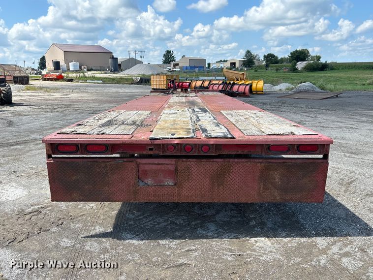 image for item DZ4653 1996 Dakota Mfg. Trail-Eze PDLX20TC31 tilt deck equipment trailer