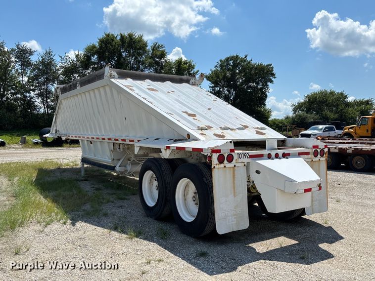 image for item DZ4654 2007 Manac SBD-240 bottom dump trailer