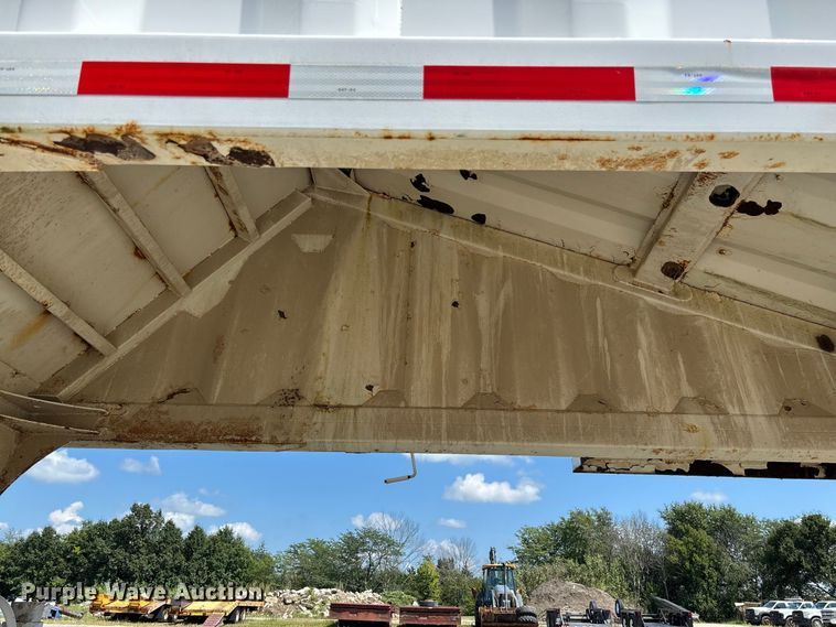 image for item DZ4654 2007 Manac SBD-240 bottom dump trailer