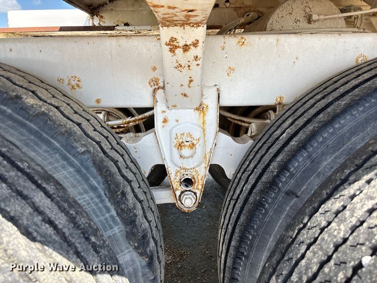 image for item DZ4654 2007 Manac SBD-240 bottom dump trailer
