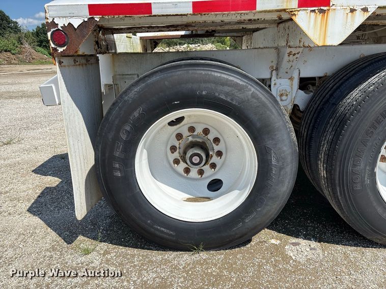 image for item DZ4654 2007 Manac SBD-240 bottom dump trailer
