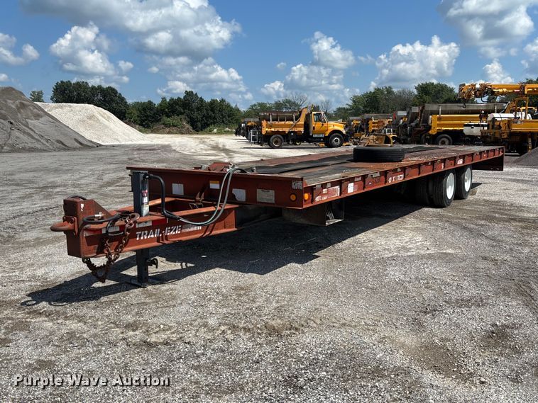 image for item DZ4655 1996 Dakota Mfg. Trail-Eze PDLX20TC31 tilt deck equipment trailer