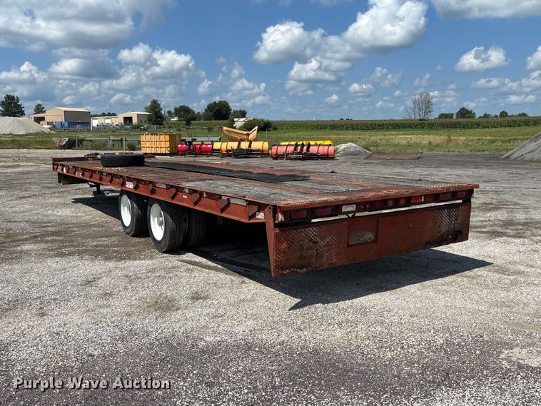 image for item DZ4655 1996 Dakota Mfg. Trail-Eze PDLX20TC31 tilt deck equipment trailer