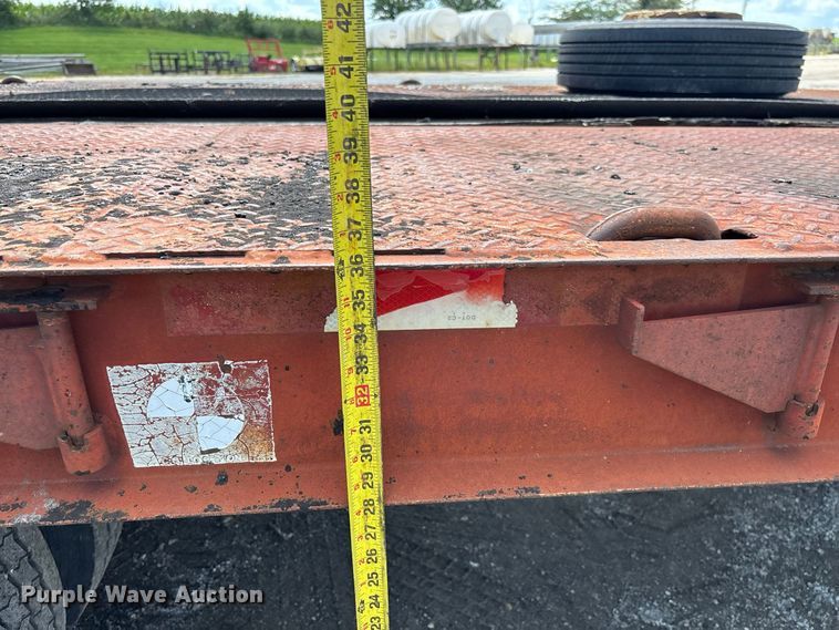 image for item DZ4655 1996 Dakota Mfg. Trail-Eze PDLX20TC31 tilt deck equipment trailer