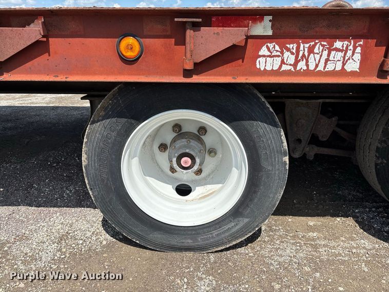 image for item DZ4655 1996 Dakota Mfg. Trail-Eze PDLX20TC31 tilt deck equipment trailer