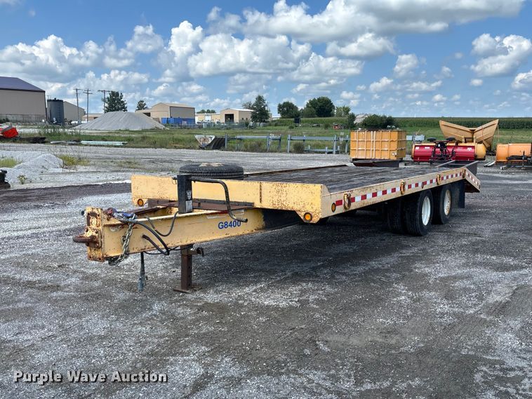 1997 Towmaster 0C-20 equipment trailer