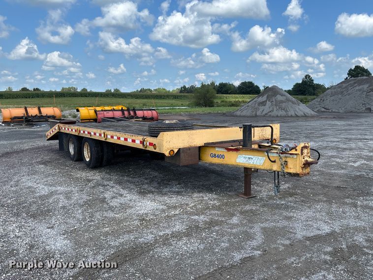 image for item DZ4656 1997 Towmaster 0C-20 equipment trailer
