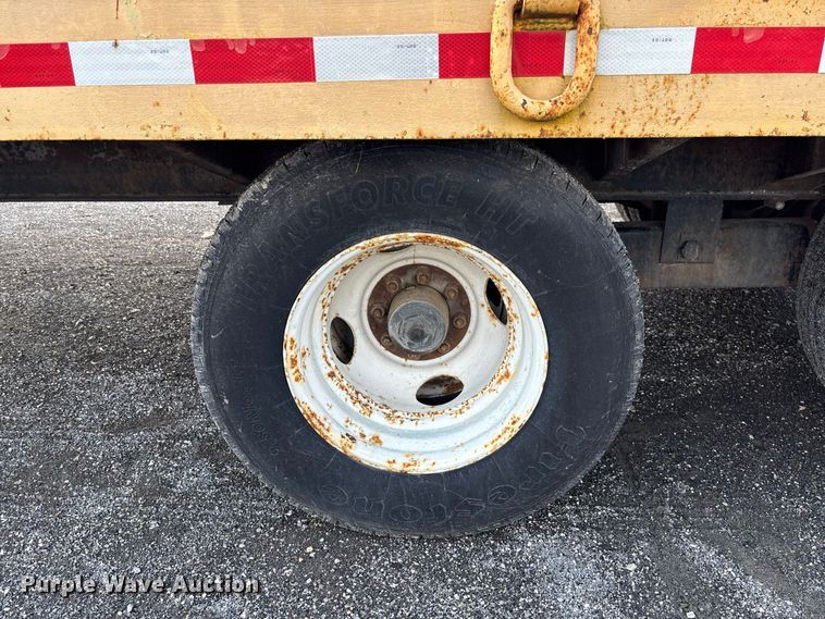 image for item DZ4656 1997 Towmaster 0C-20 equipment trailer