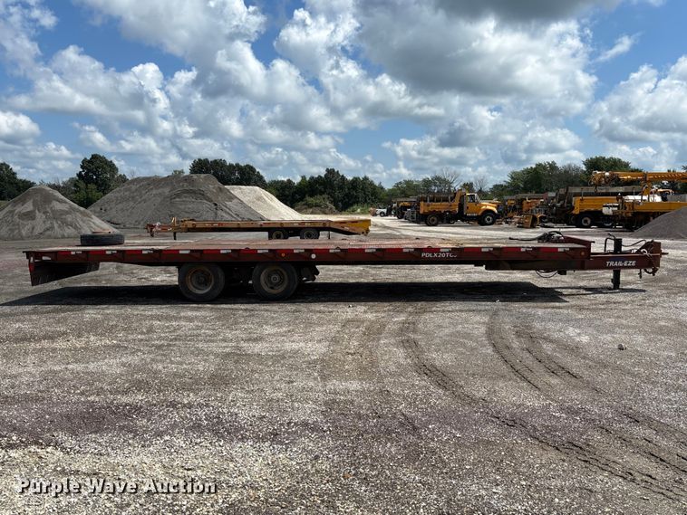 image for item DZ4657 1997 Dakota Mfg. PDLX20TC31 tilt deck equipment trailer