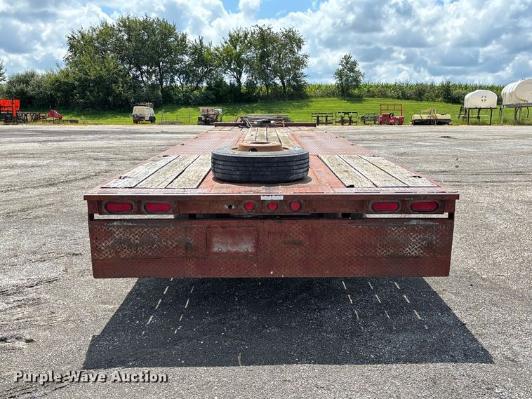 image for item DZ4657 1997 Dakota Mfg. PDLX20TC31 tilt deck equipment trailer