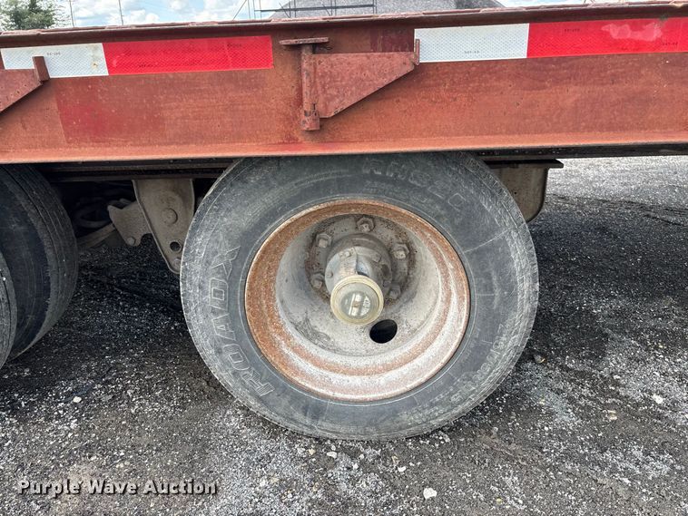 image for item DZ4657 1997 Dakota Mfg. PDLX20TC31 tilt deck equipment trailer