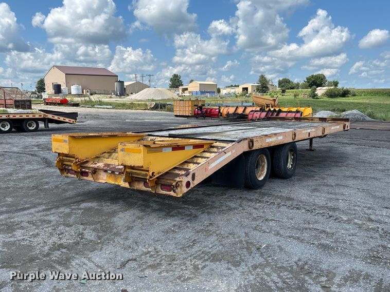 image for item DZ4658 1997 Towmaster 0C-20 equipment trailer