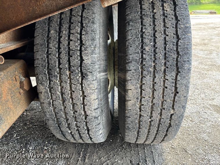 image for item DZ4658 1997 Towmaster 0C-20 equipment trailer