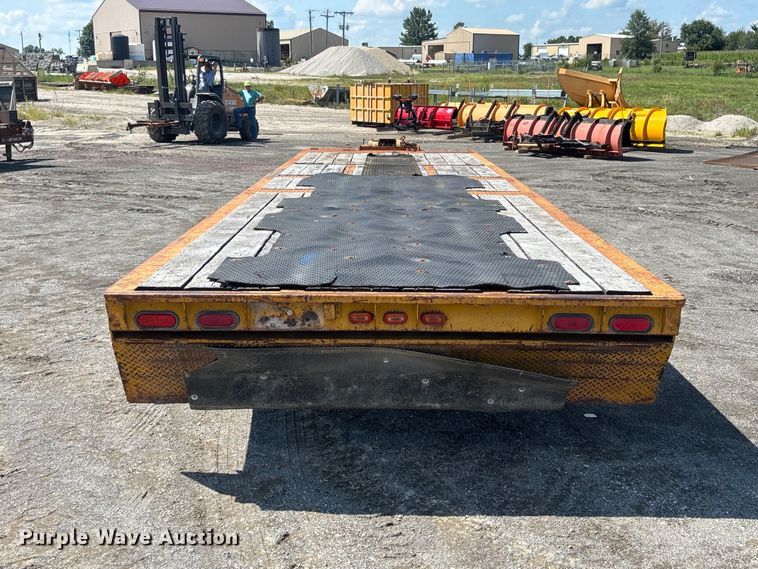 image for item DZ4659 1992 Trail-Eze PLP20T31 tilt deck equipment trailer