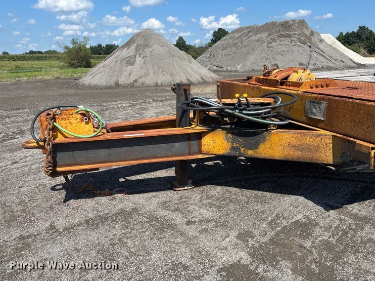 image for item DZ4659 1992 Trail-Eze PLP20T31 tilt deck equipment trailer
