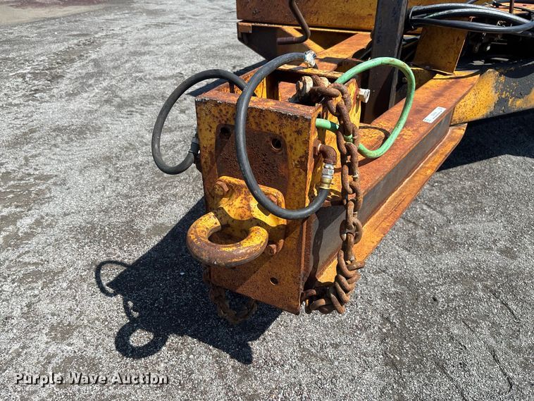 image for item DZ4659 1992 Trail-Eze PLP20T31 tilt deck equipment trailer