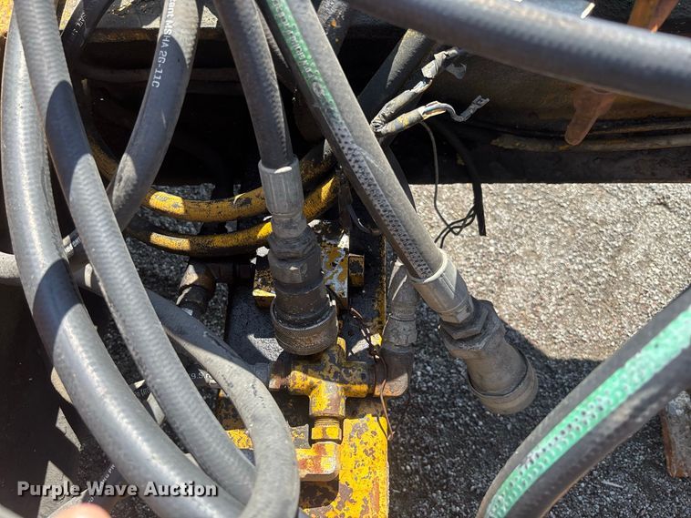 image for item DZ4659 1992 Trail-Eze PLP20T31 tilt deck equipment trailer