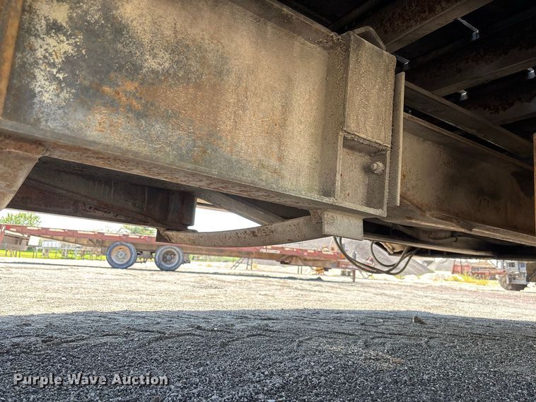 image for item DZ4659 1992 Trail-Eze PLP20T31 tilt deck equipment trailer