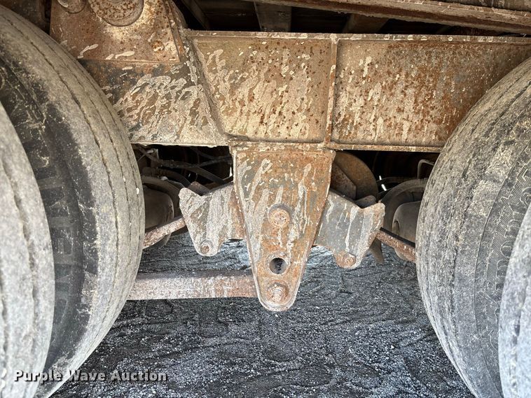 image for item DZ4659 1992 Trail-Eze PLP20T31 tilt deck equipment trailer