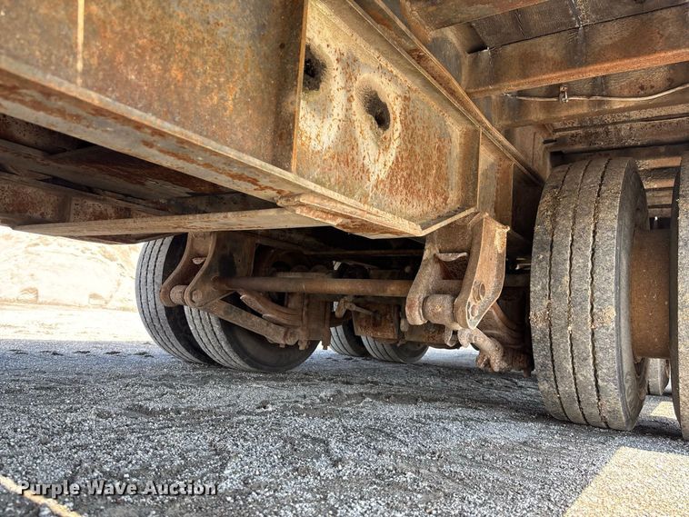 image for item DZ4659 1992 Trail-Eze PLP20T31 tilt deck equipment trailer