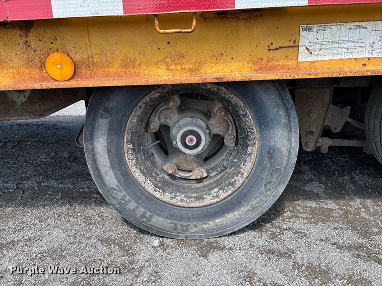 image for item DZ4659 1992 Trail-Eze PLP20T31 tilt deck equipment trailer