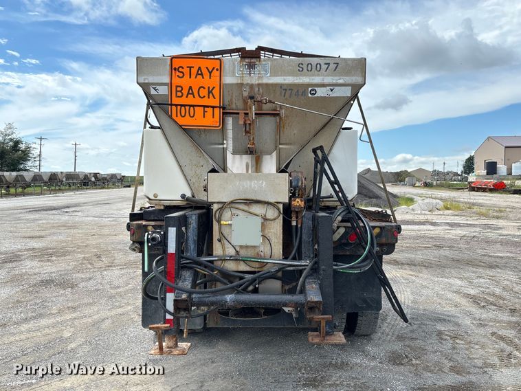 image for item DZ4660 2006 International 7400 Crew Cab dump flatbed truck